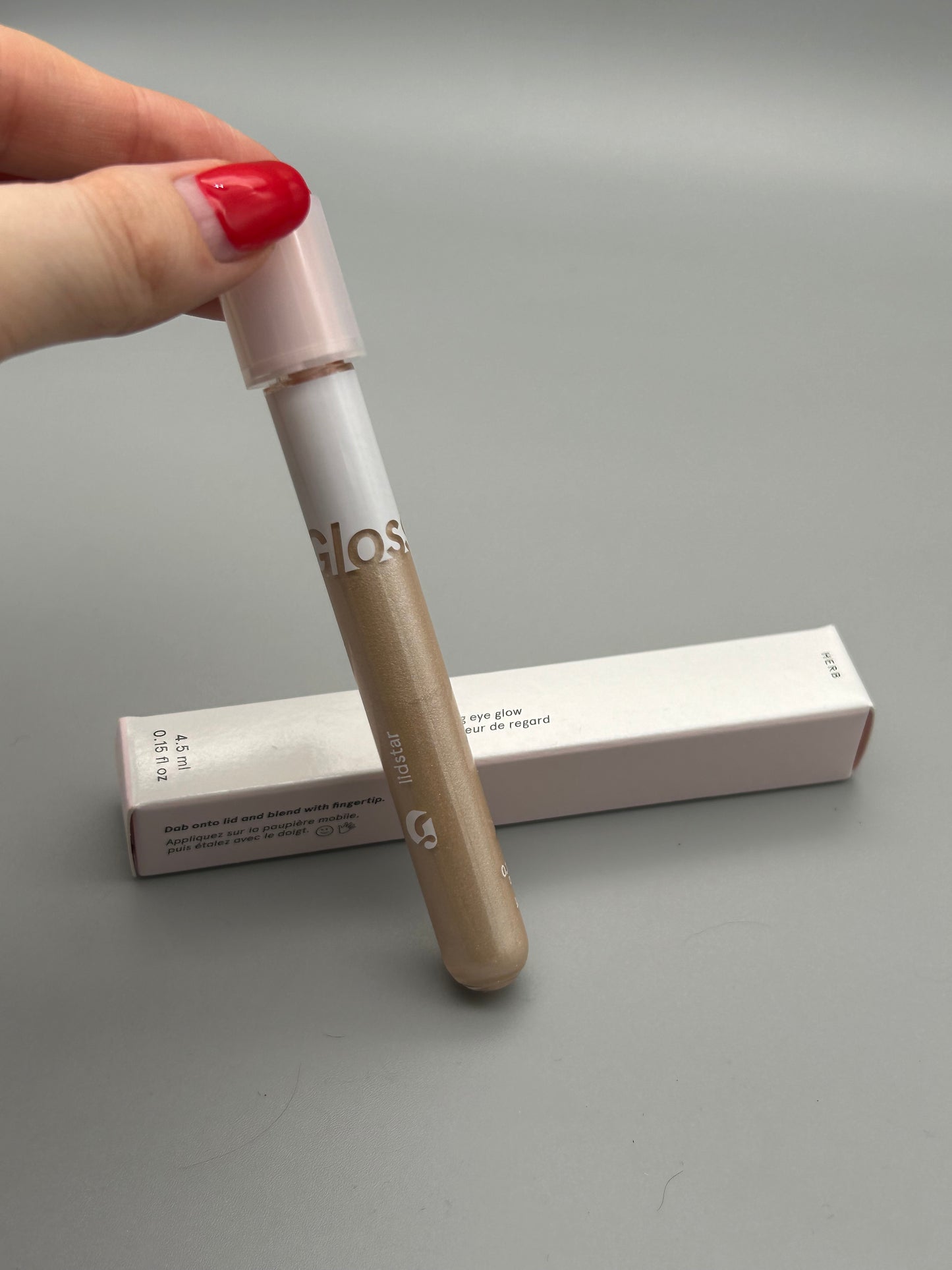 Glossier Lidstar