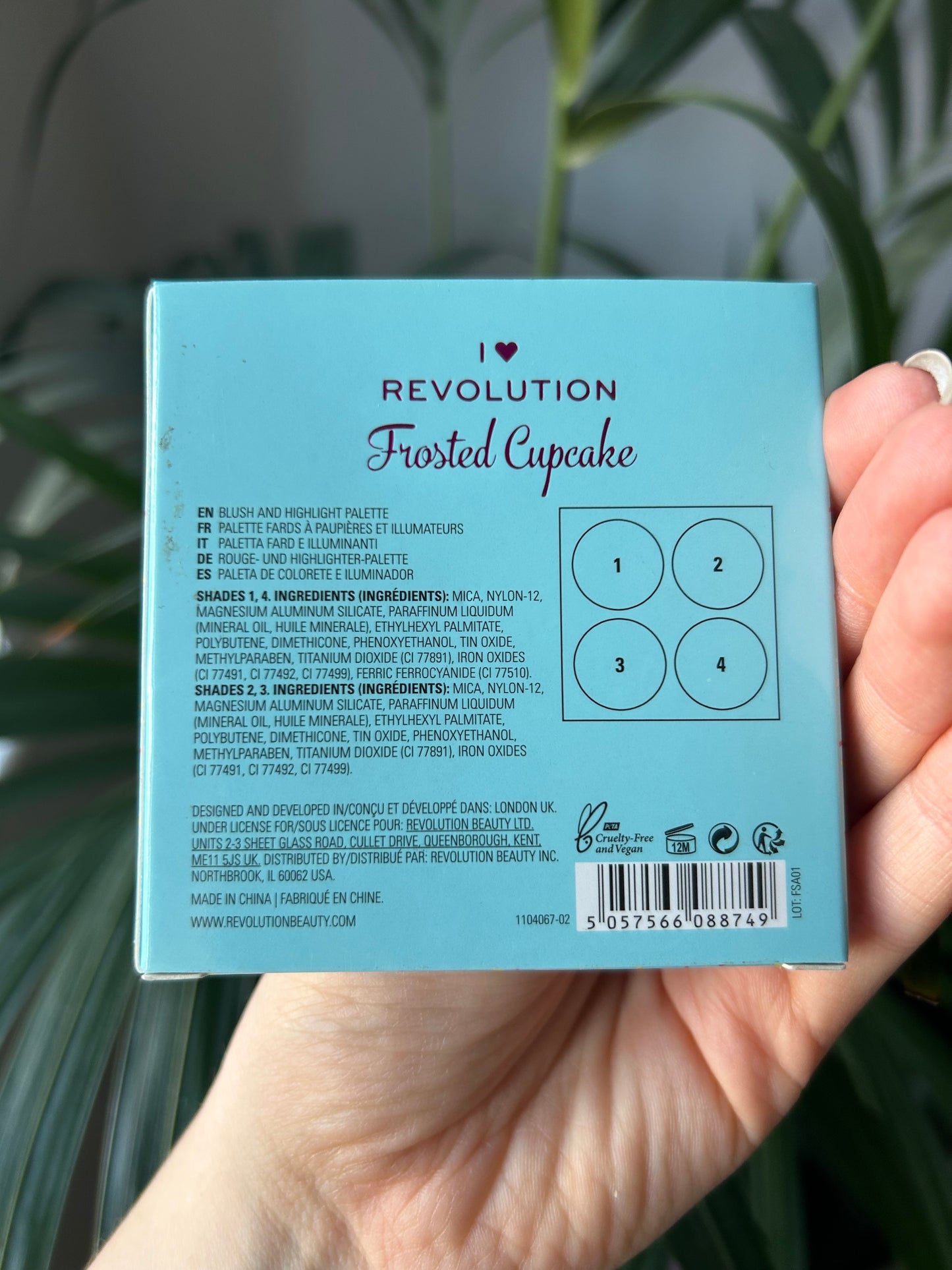 Revolution Frosted Cupcake Pallet