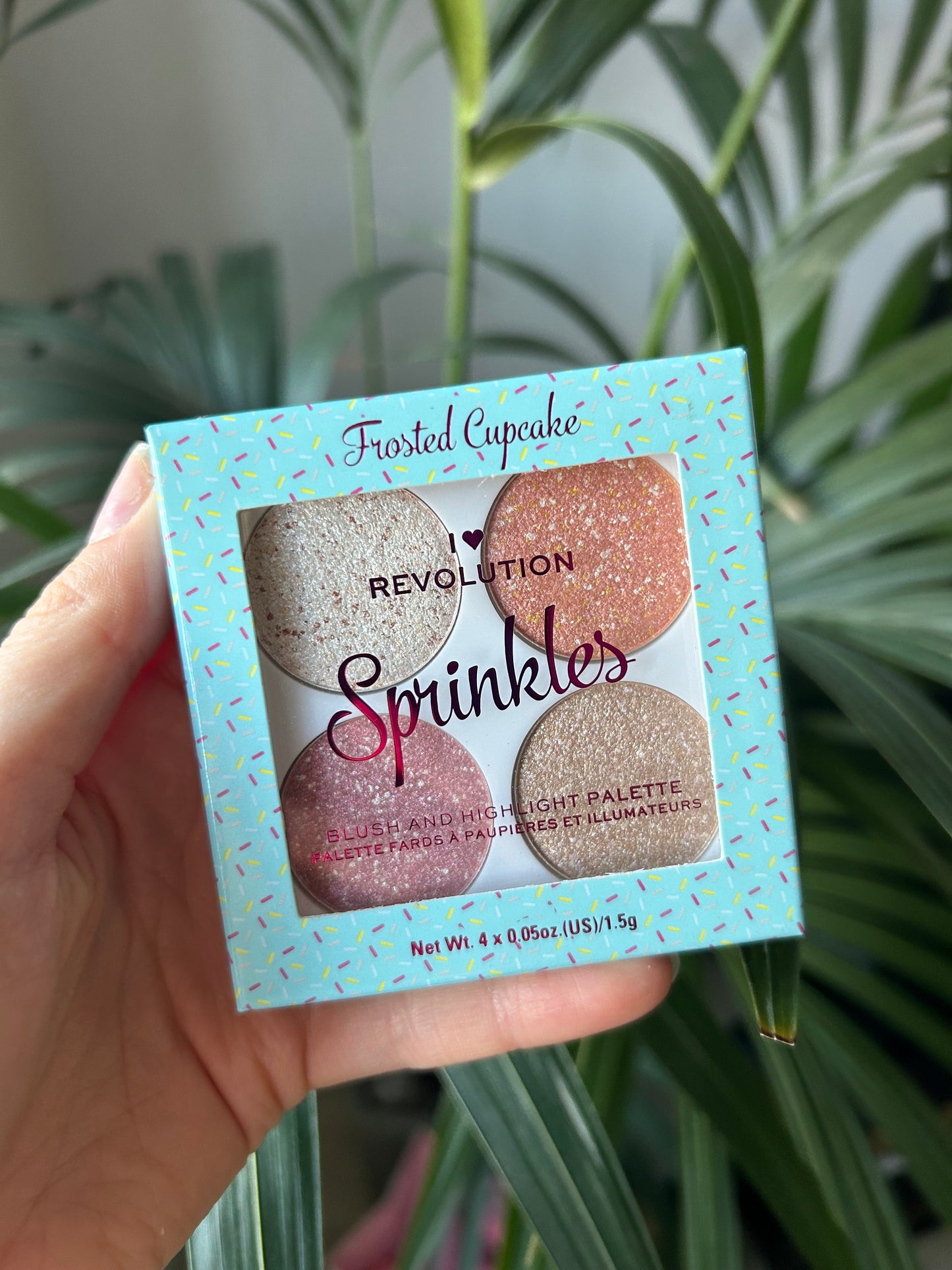 Revolution Frosted Cupcake Pallet