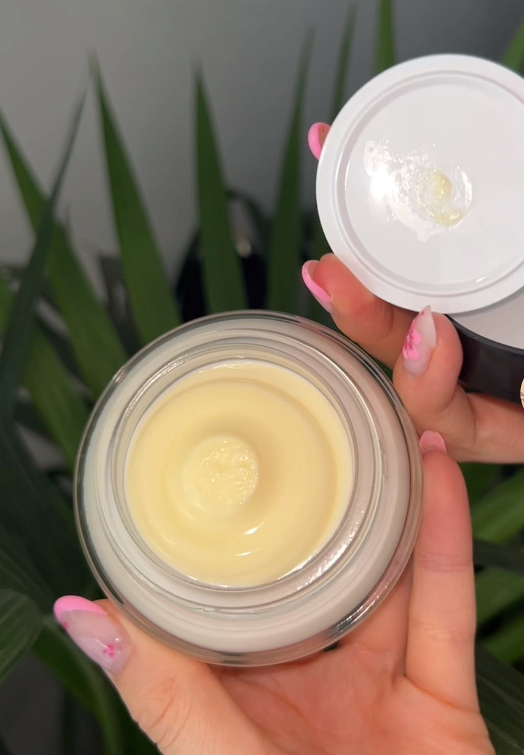 Bobbie Brown Face Base