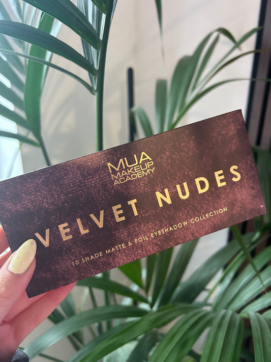 MUA Velvet Nudes Eyeshadow Palette
